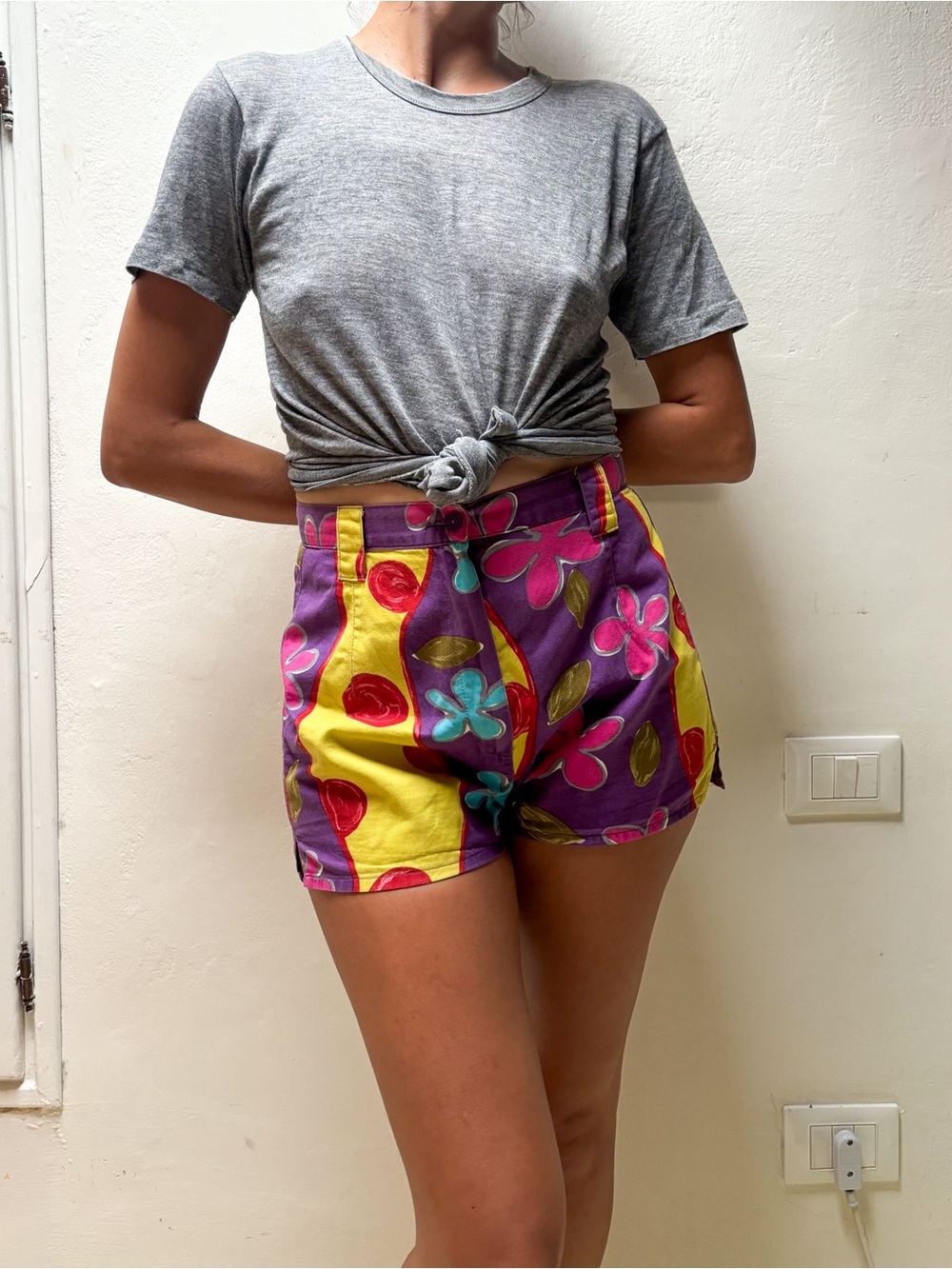 Benetton 90s Floral Print Vintage High Waisted Shorts Made In Italy